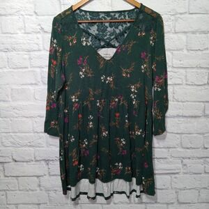 Torrid dress womens size 1X (torrid size 1) super soft knits floral v-neck green